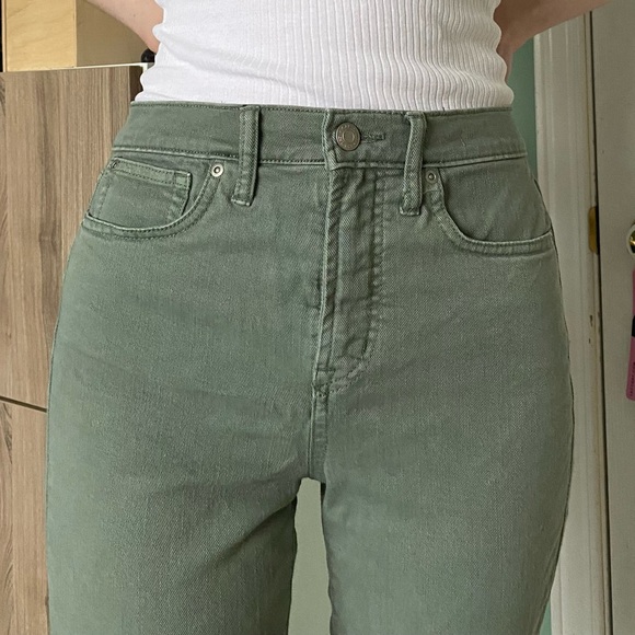 Sage green Gap jeans - Picture 2 of 4